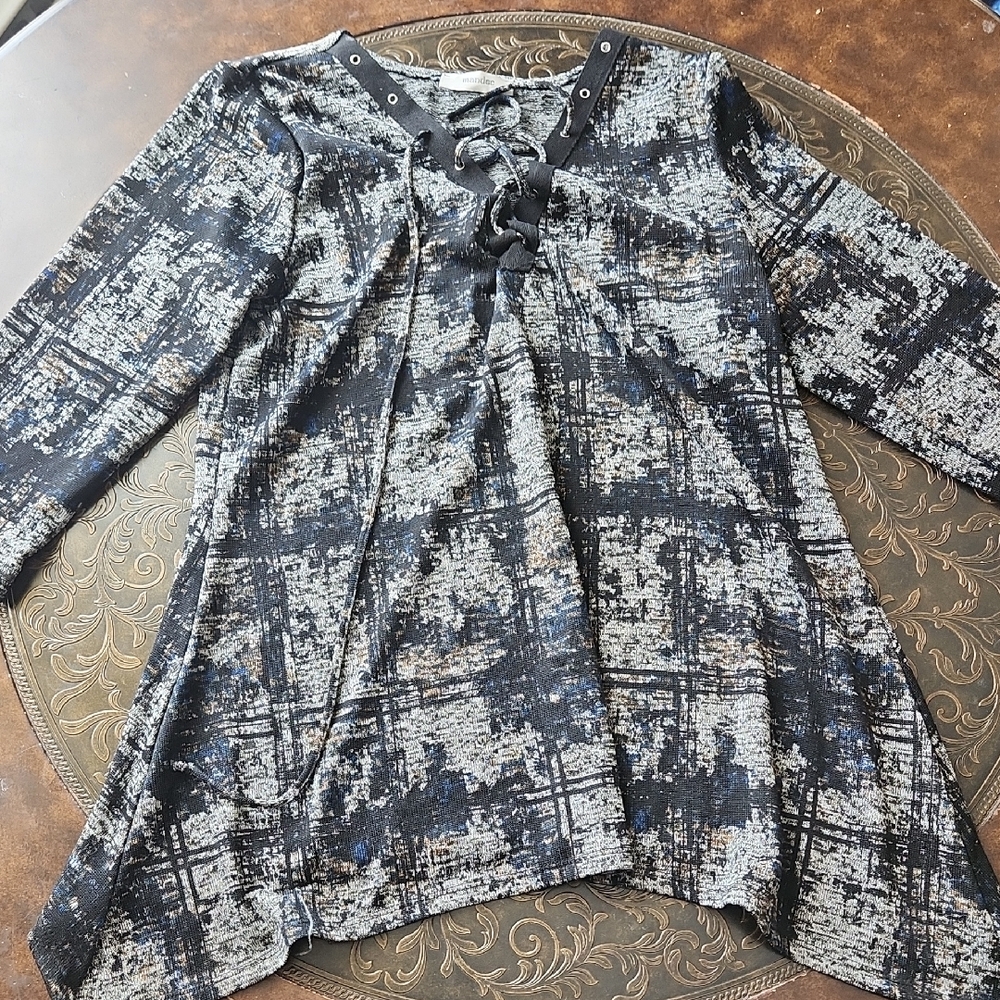 Stylish Black and Gray Women's Top Sz Lg
